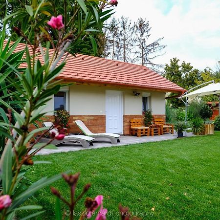 Ciprus Porta Apartmanok Balatonkenese Dış mekan fotoğraf