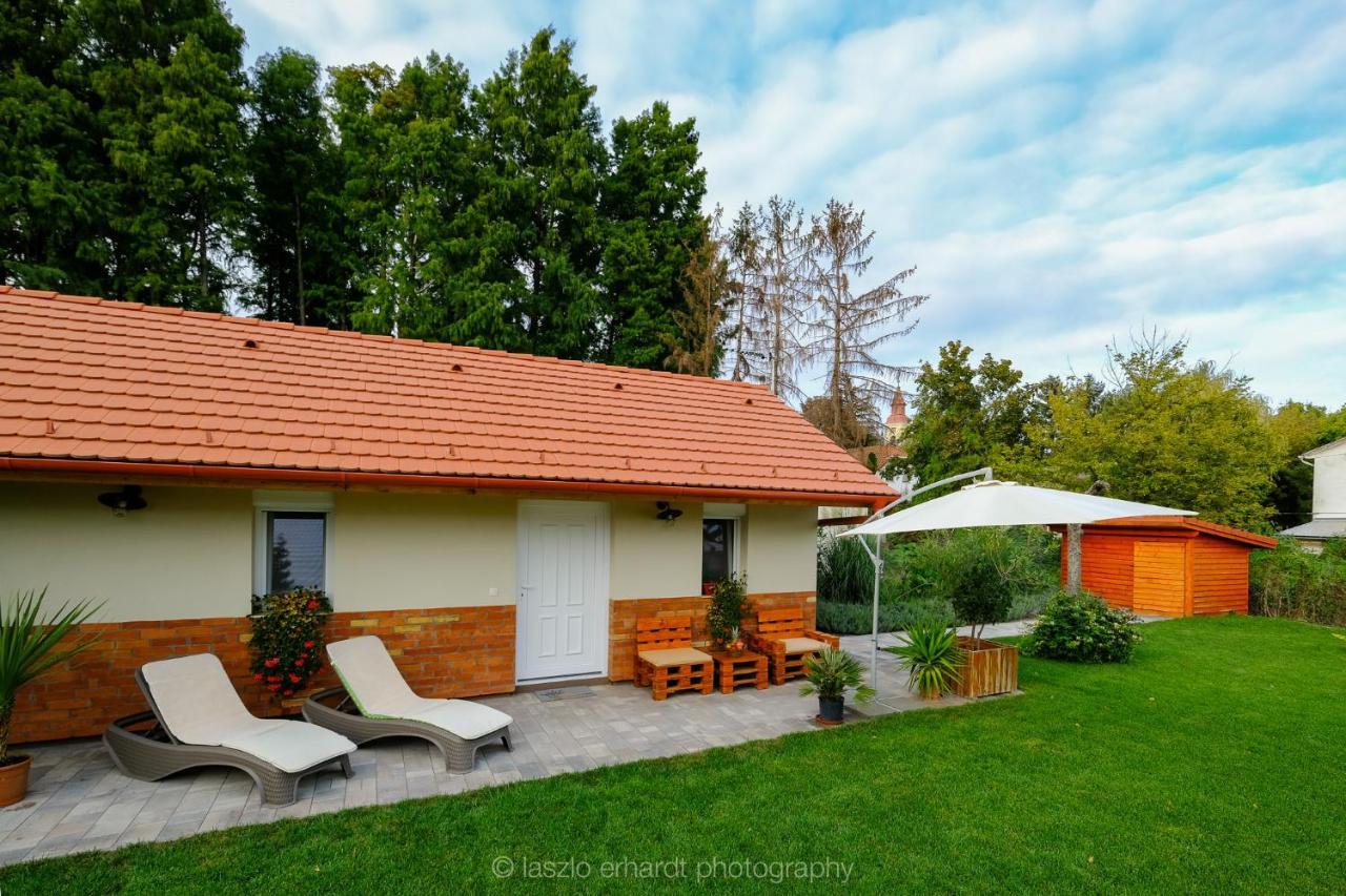 Ciprus Porta Apartmanok Balatonkenese Dış mekan fotoğraf
